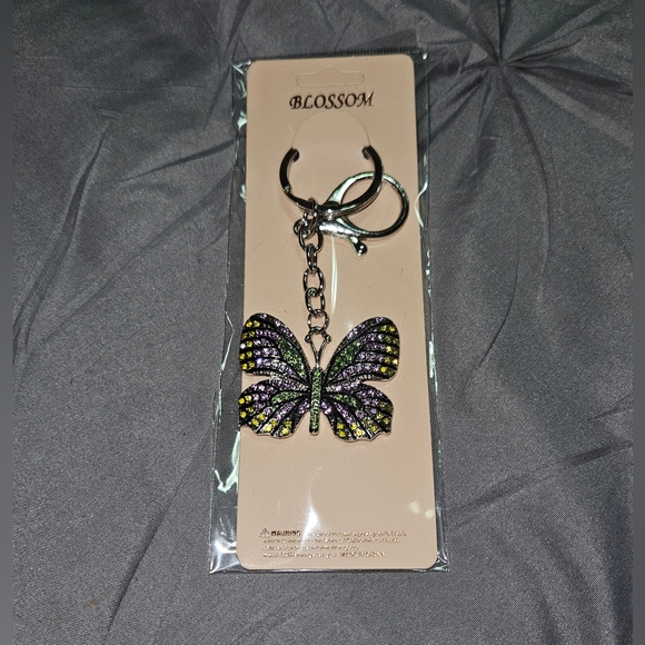 Elegant Butterfly Keychain BNIB - Picture 5 of 5